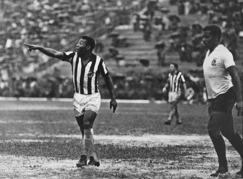 Pelé em destaque contra o Corinthians